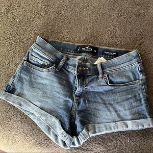 Hollister denim shorts. Size 3.